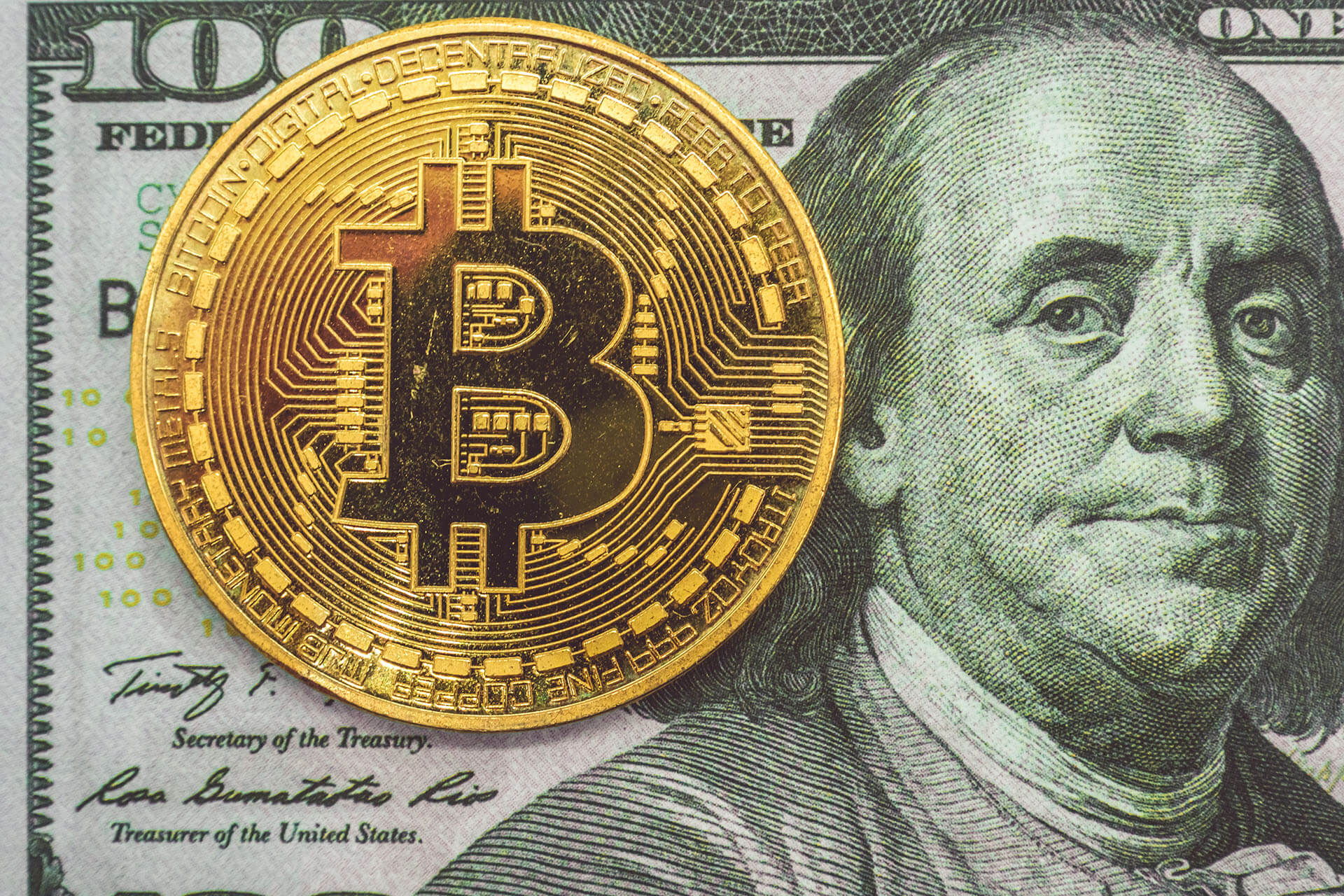 Discover practical methods to earn $40–$50 daily on Binance without any investment. Learn how to use referrals, Write2Earn, Learn & Earn, airdrops, and campaigns to build free crypto income streams.